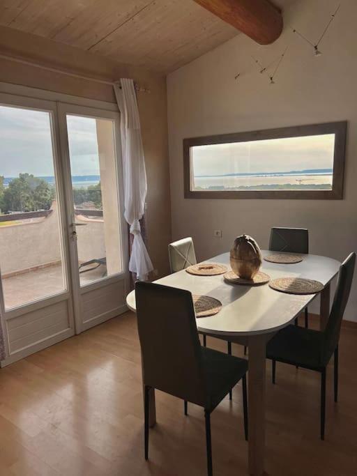 Appartement Proche Aeroport Marseille Marignane - Studio Confortable - Logement Ideal - Hebergement Tout Equipe Rognac Eksteriør billede