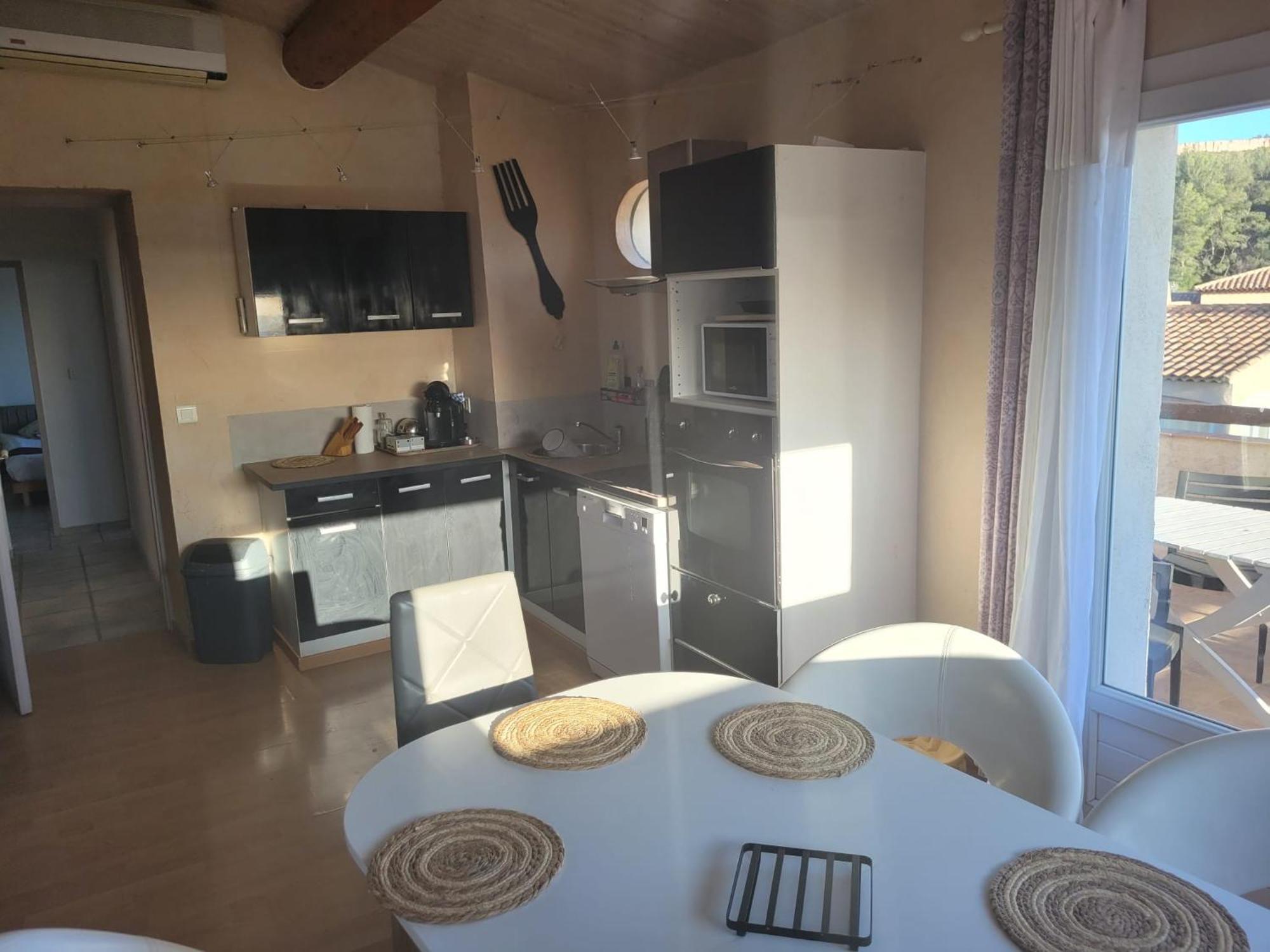 Appartement Proche Aeroport Marseille Marignane - Studio Confortable - Logement Ideal - Hebergement Tout Equipe Rognac Eksteriør billede